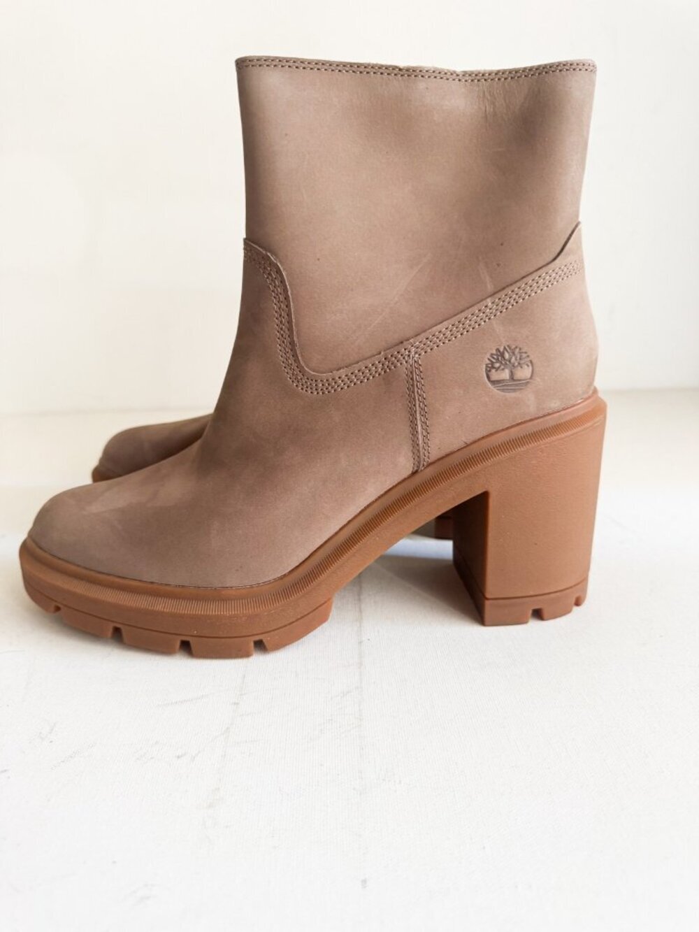 Timberland Allington Heights Mid Zip Boots taupe Nubuck Suede 11